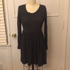 Long sleeve gray dress